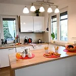 Vila Jozi 5 Stars Gabonjin