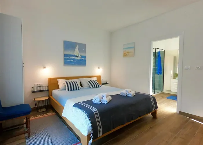 Villa Jozi With Pool *