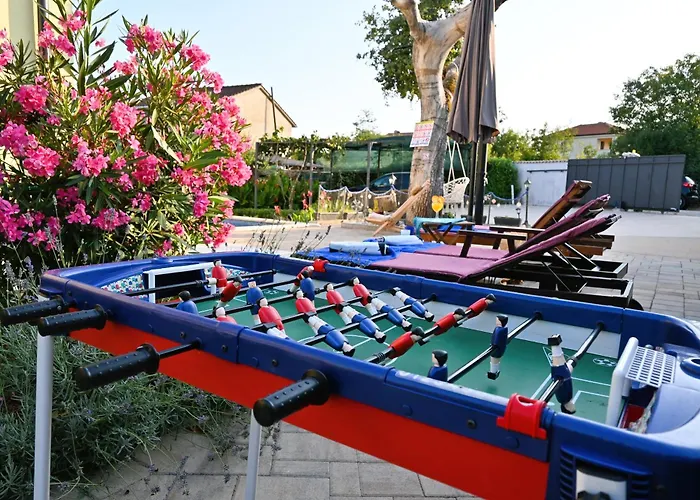 Jozi With Pool Villa Gabonjin