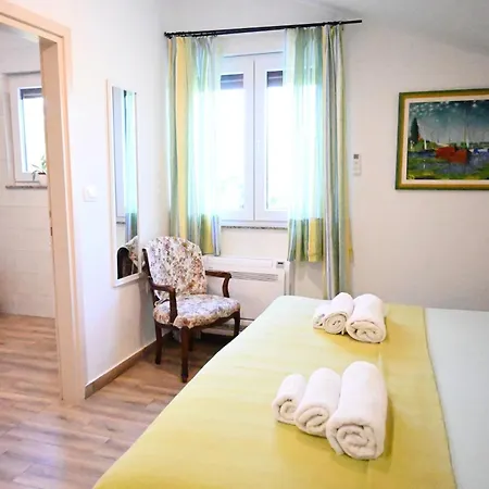 Jozi 5 Stars Villa